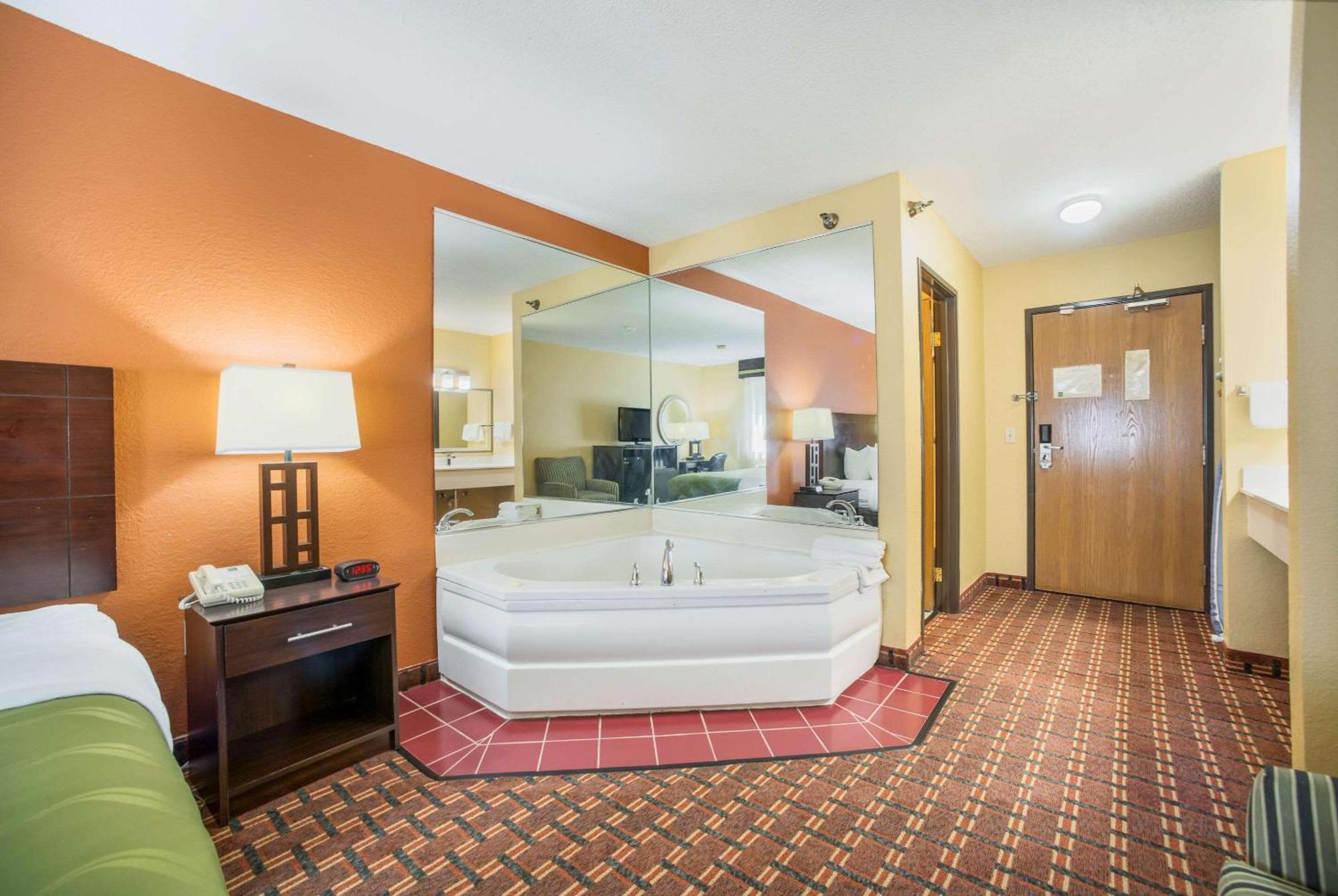 Quality Inn O'Fallon Il - St Louis Zewnętrze zdjęcie