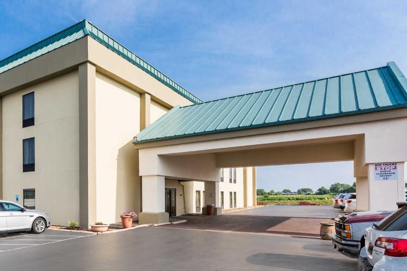 Quality Inn O'Fallon Il - St Louis Zewnętrze zdjęcie